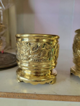 Cách nhận biết bát hương tụ khí và thần ngự bằng mắt thường